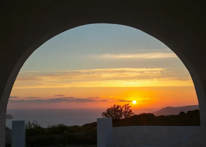 Caldera Sunset * Megalochori (Santorini)